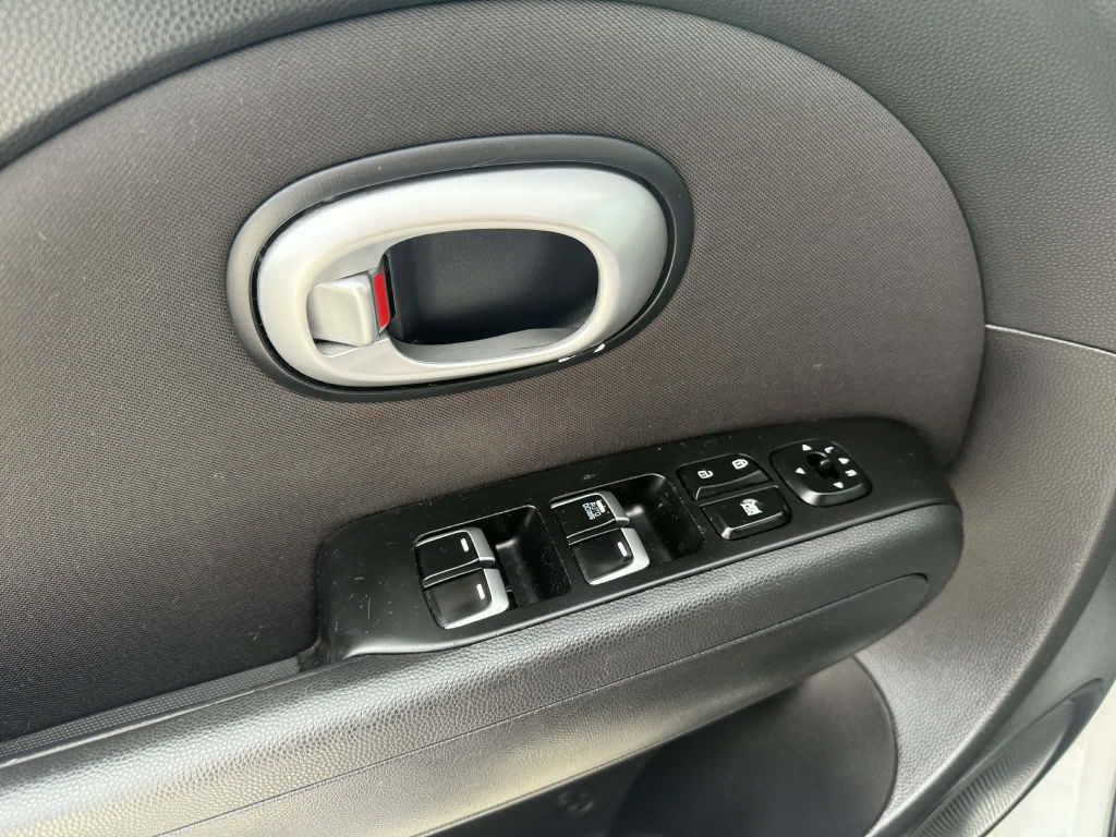 2019 Kia Soul Image 18