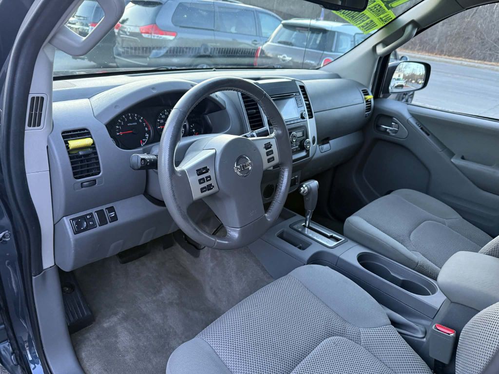 2016 Nissan Frontier Image 10