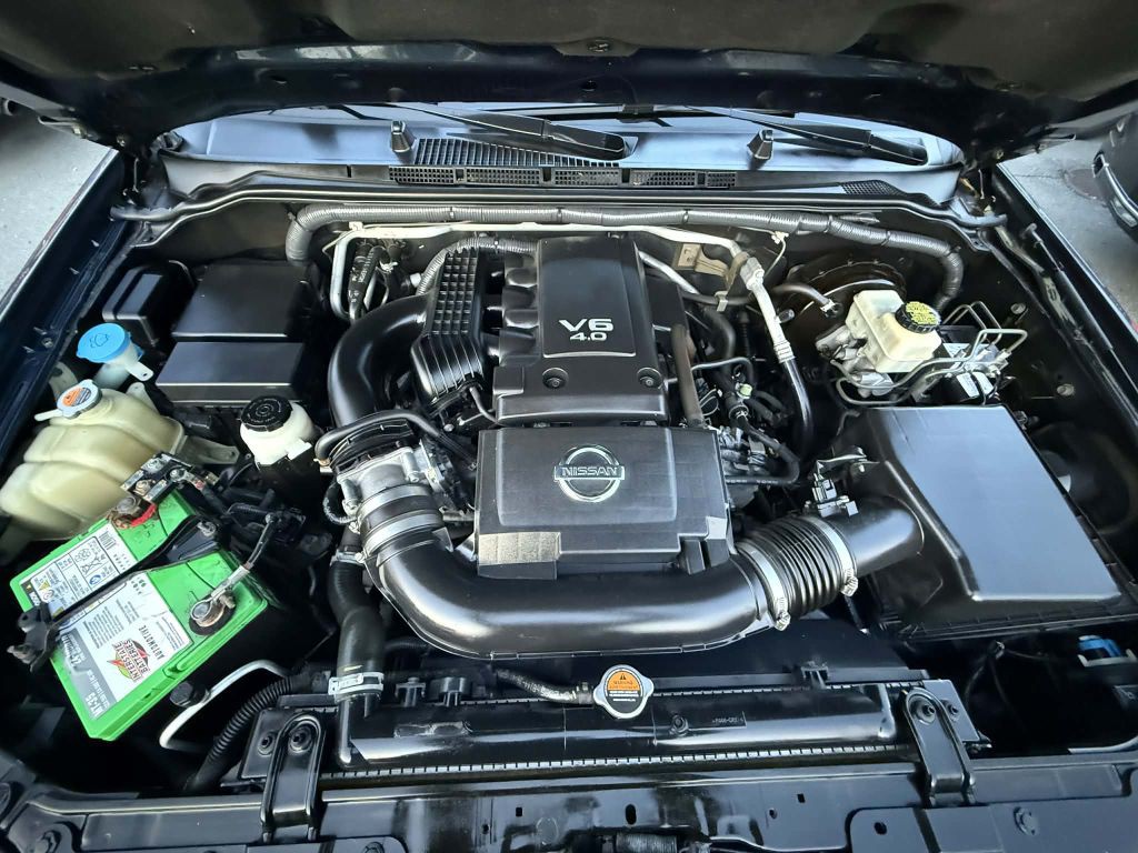 2016 Nissan Frontier Image 23