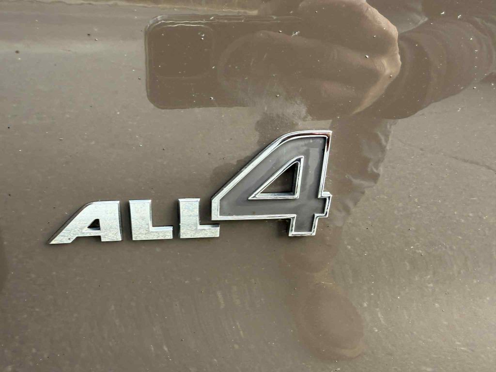 2015 MINI Cooper Image 20