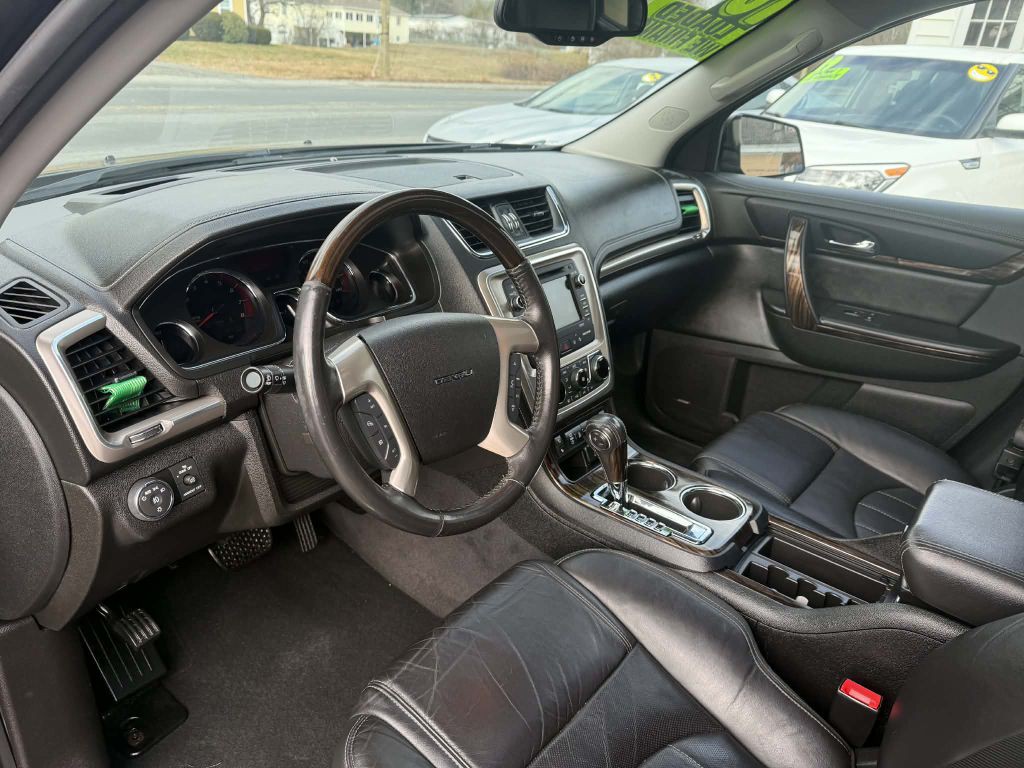 2016 GMC Acadia Image 10