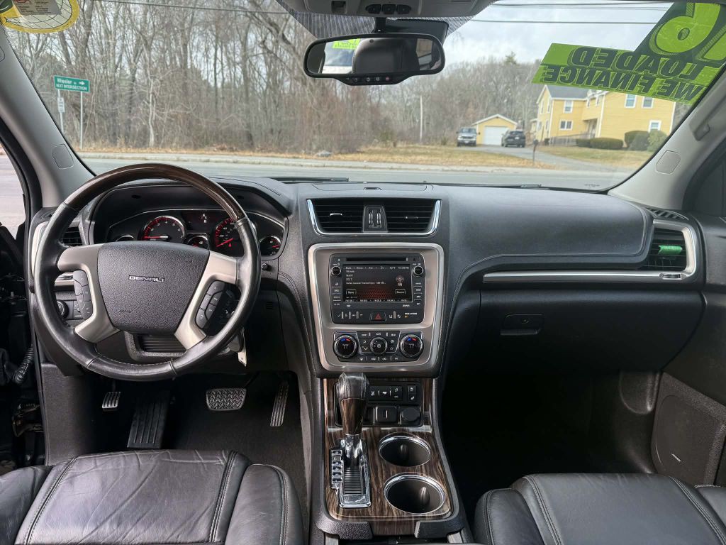 2016 GMC Acadia Image 13