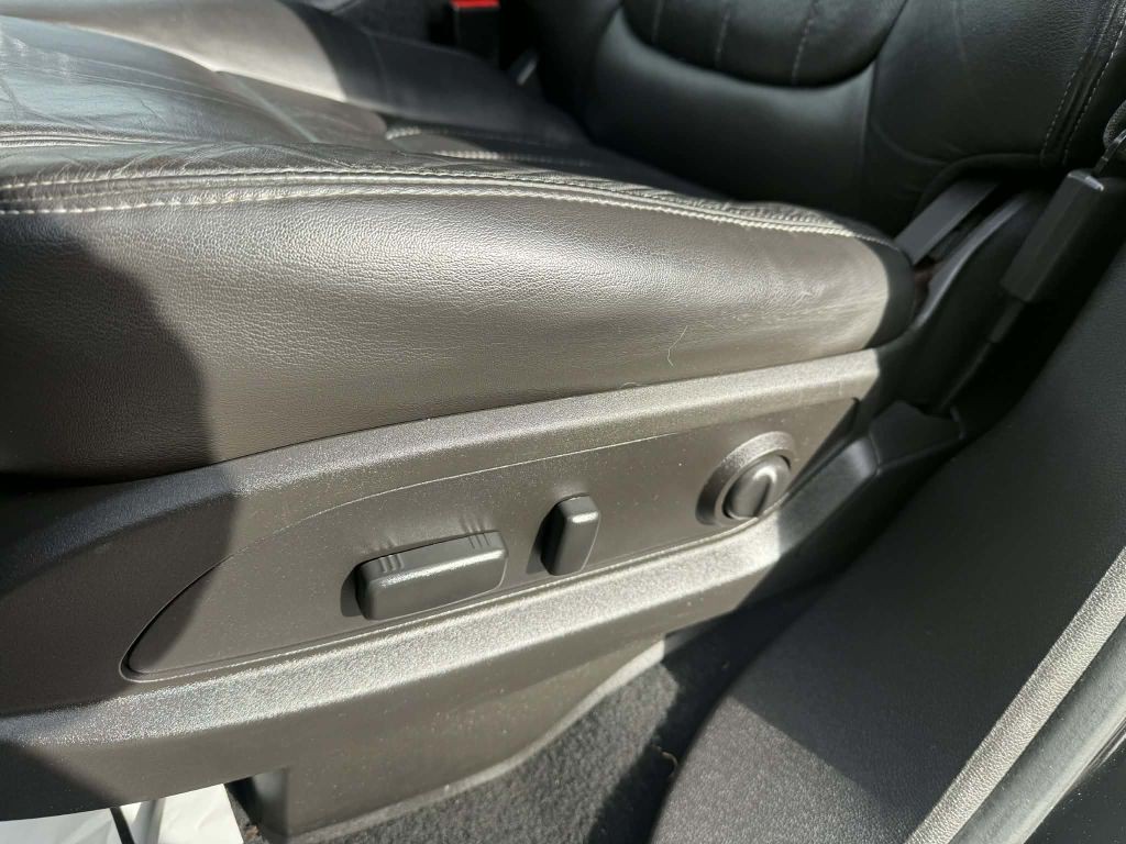 2016 GMC Acadia Image 24