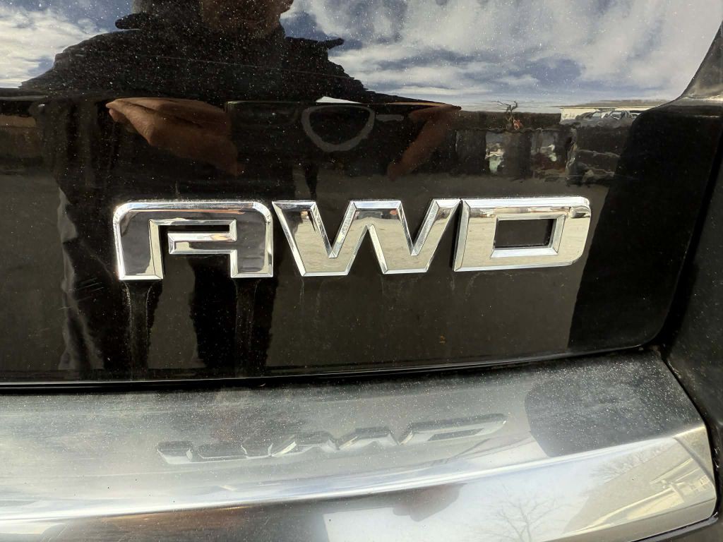 2016 GMC Acadia Image 26