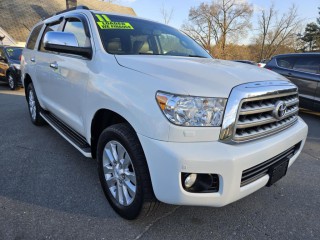 Image for 2011 Toyota Sequoia Platinum ID: 7042022