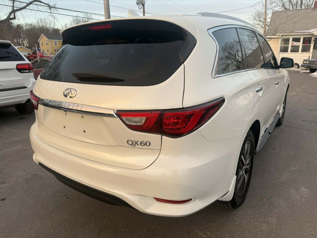2017 INFINITI QX60 Image 7