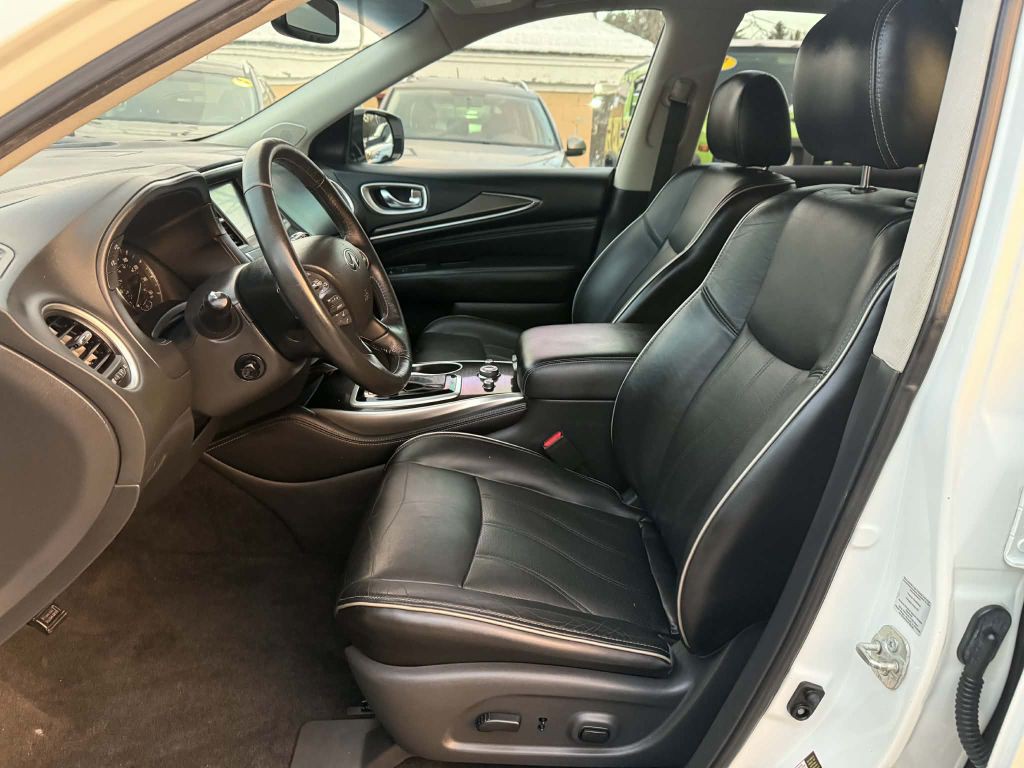 2017 INFINITI QX60 Image 9