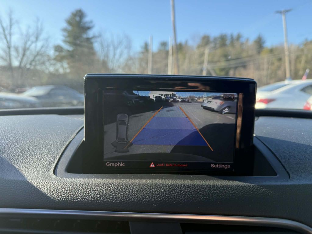 2016 Audi Q3 Image 16