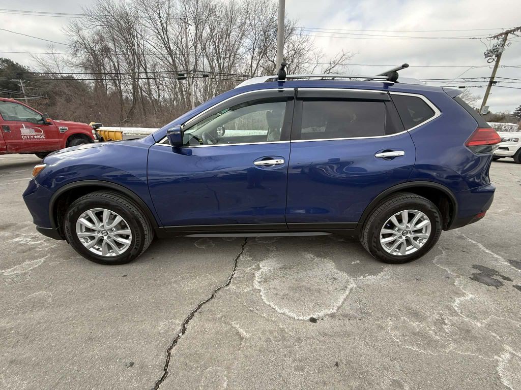 2017 Nissan Rogue Image 4