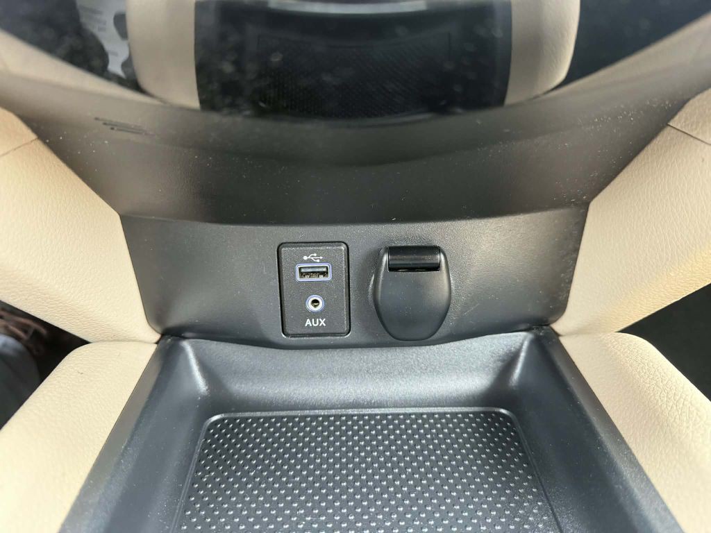 2017 Nissan Rogue Image 19