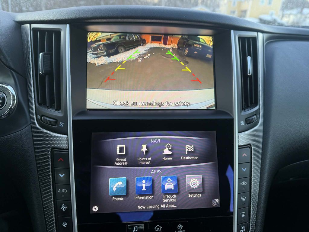 2016 INFINITI Q50 Image 18