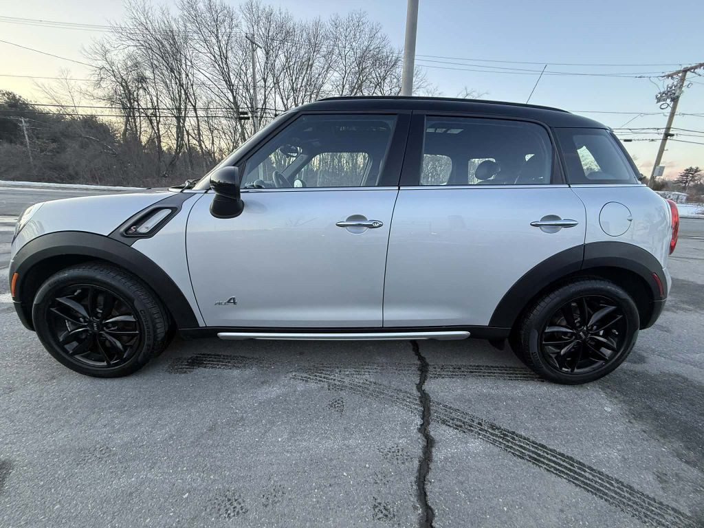 2016 MINI Cooper Image 4
