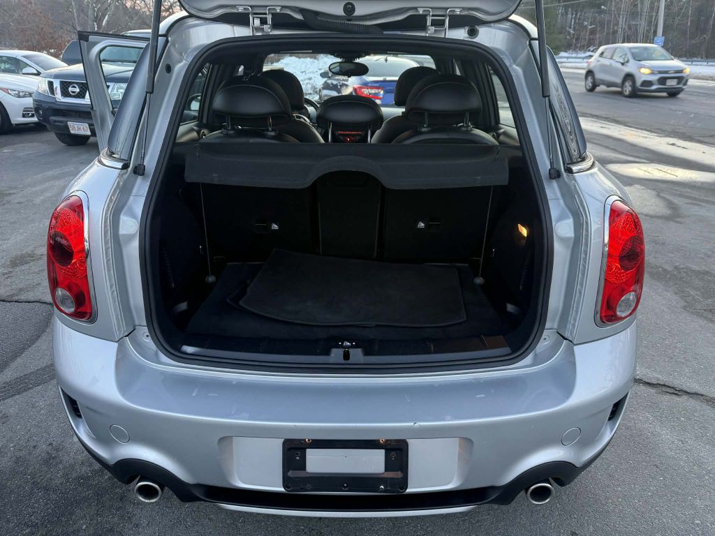 2016 MINI Cooper Image 22