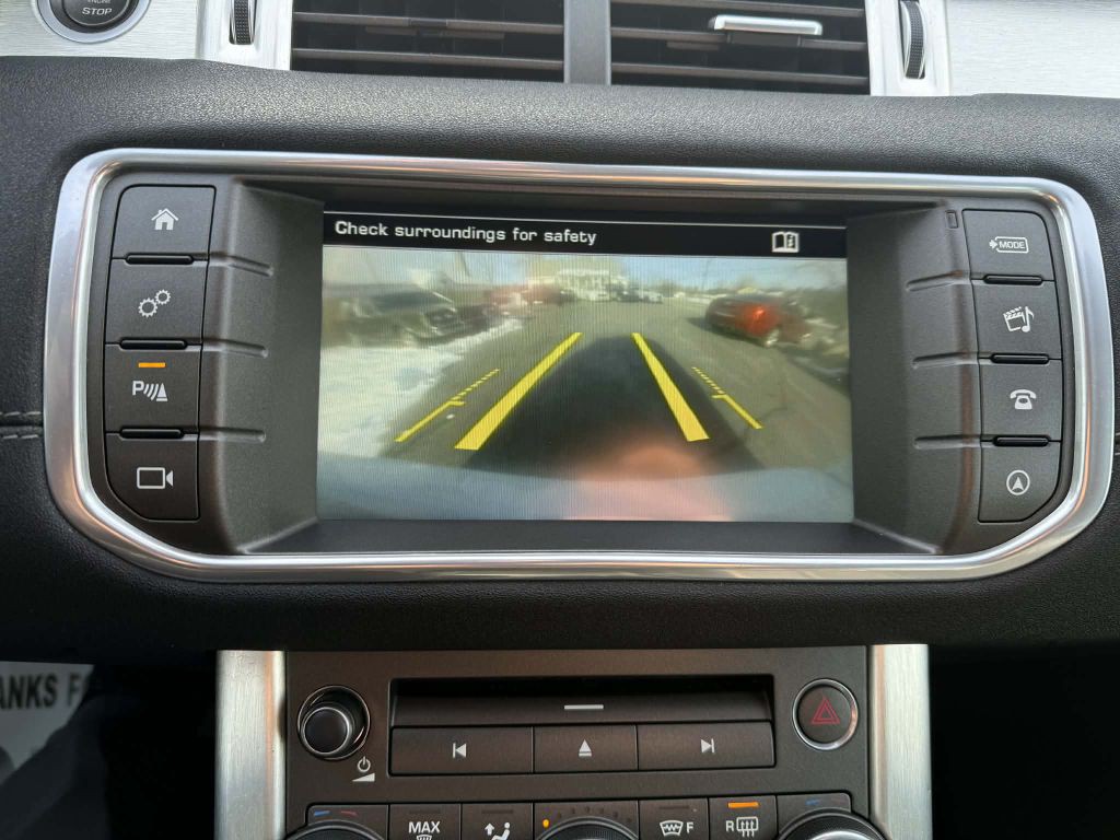 2016 Land Rover Range Rover Evoque Image 16