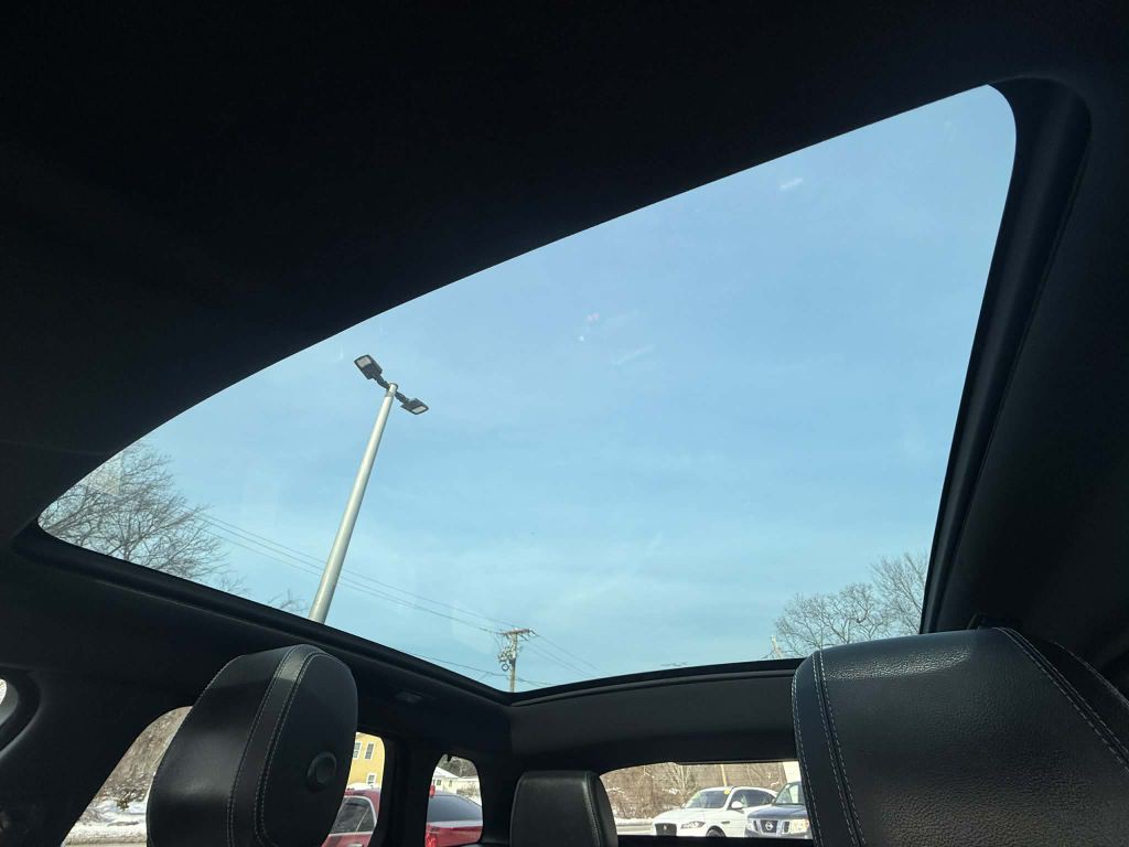 2016 Land Rover Range Rover Evoque Image 19