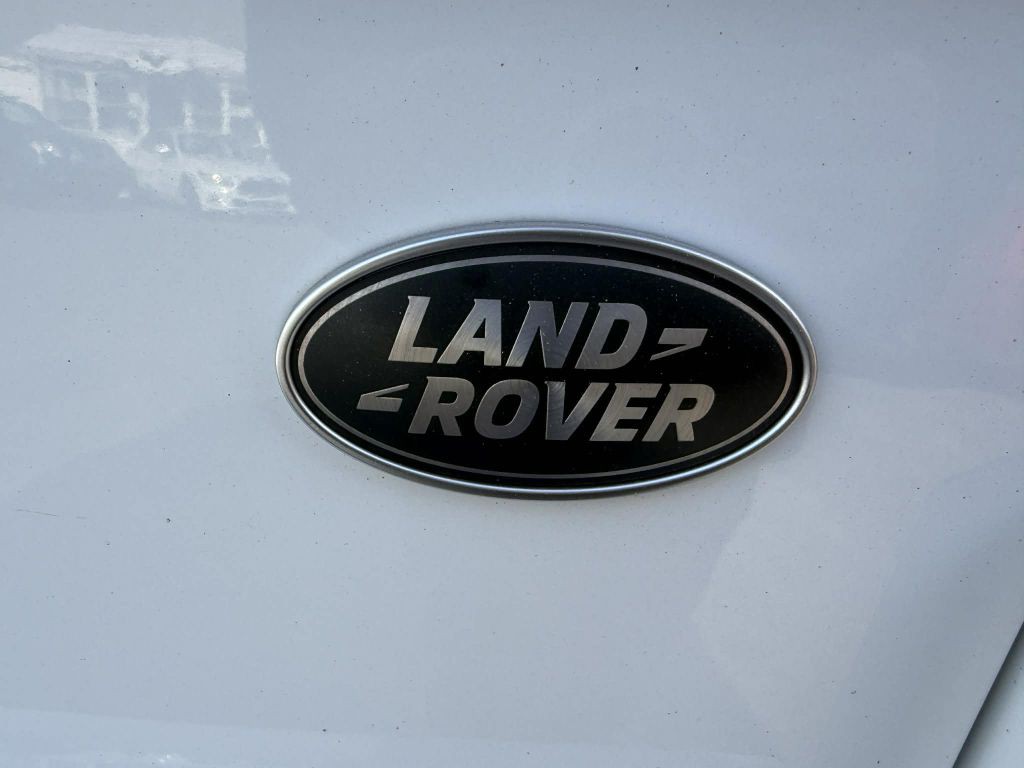 2016 Land Rover Range Rover Evoque Image 24