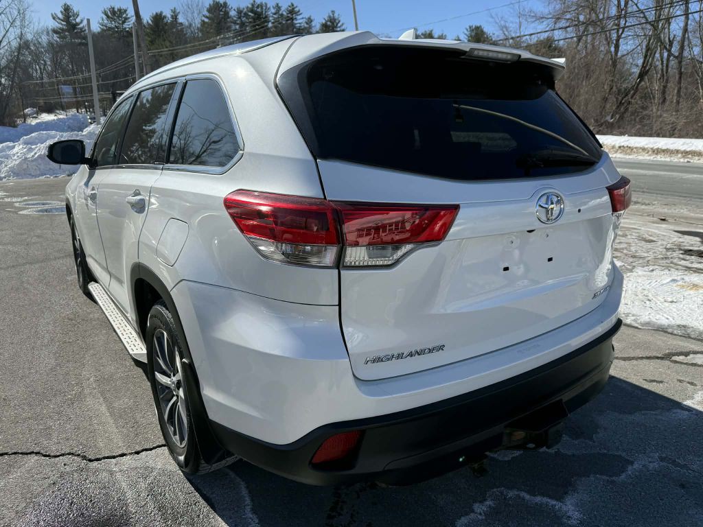 2019 Toyota Highlander Image 5