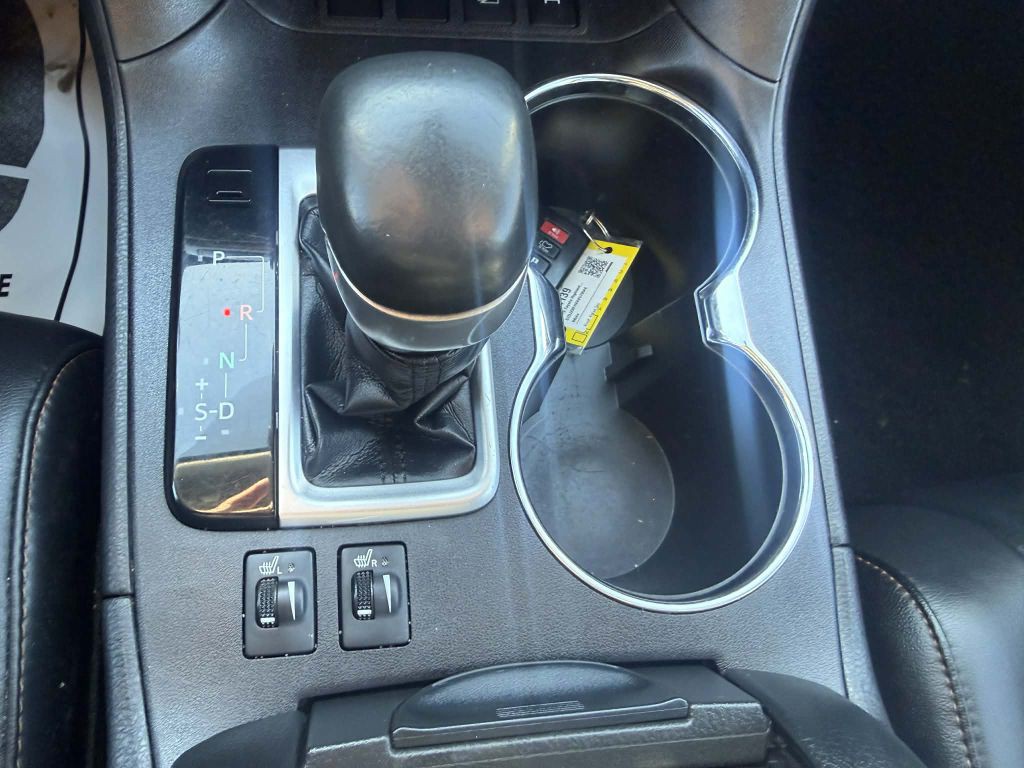 2019 Toyota Highlander Image 20