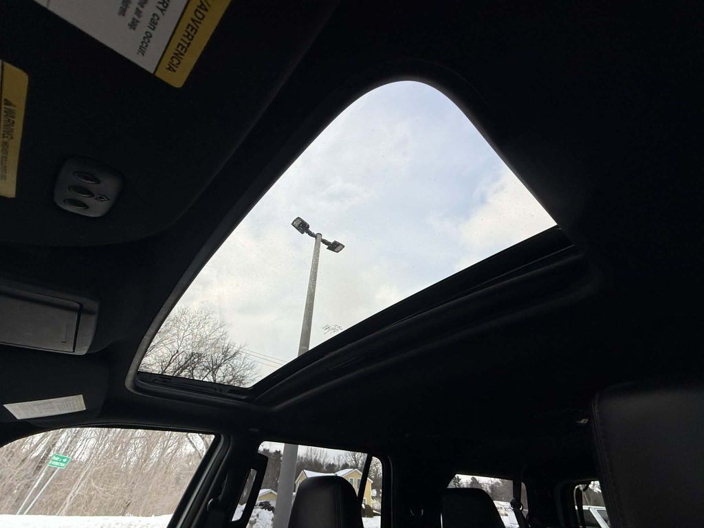 2017 Lincoln Navigator Image 19