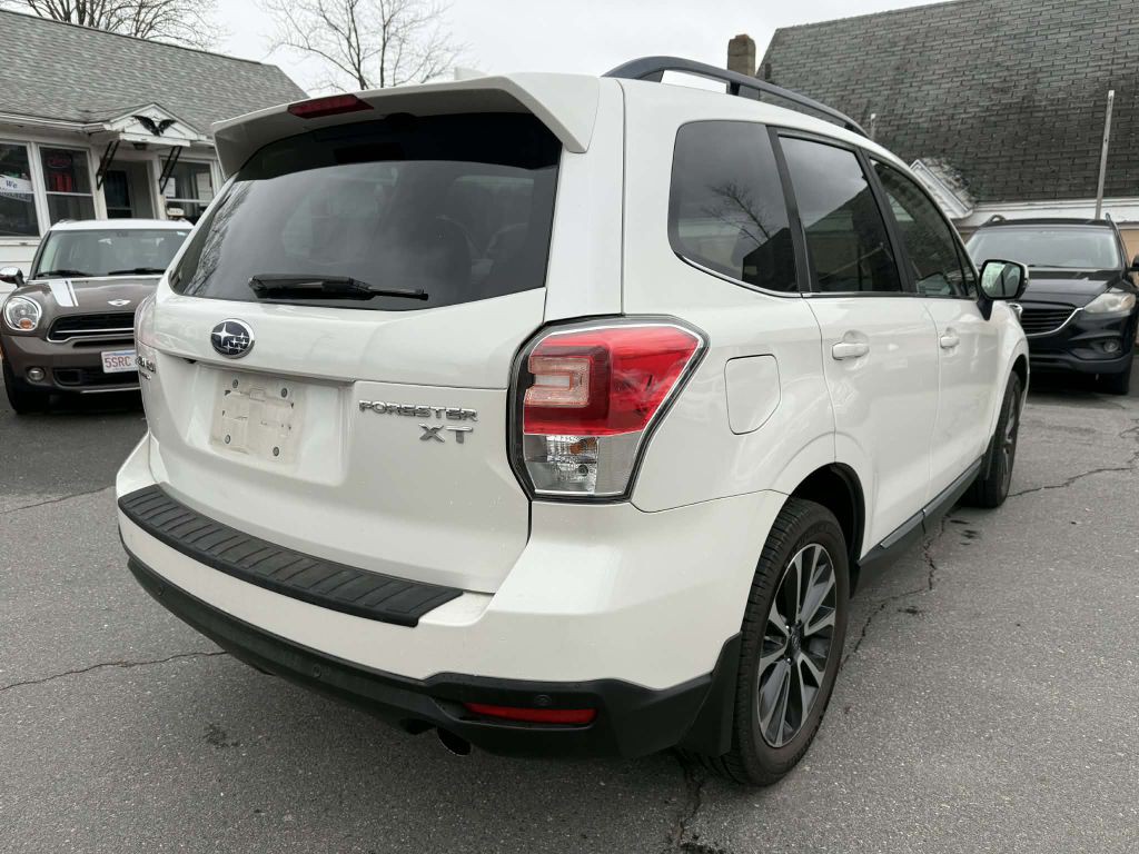 2018 Subaru Forester Image 6