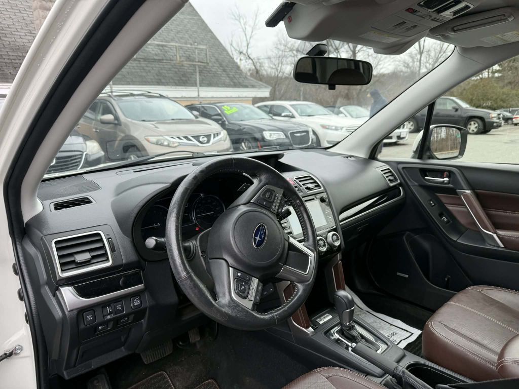 2018 Subaru Forester Image 9