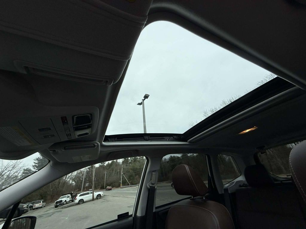 2018 Subaru Forester Image 17