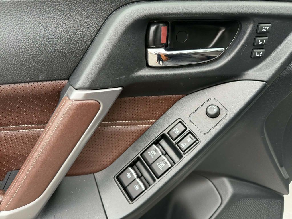 2018 Subaru Forester Image 19