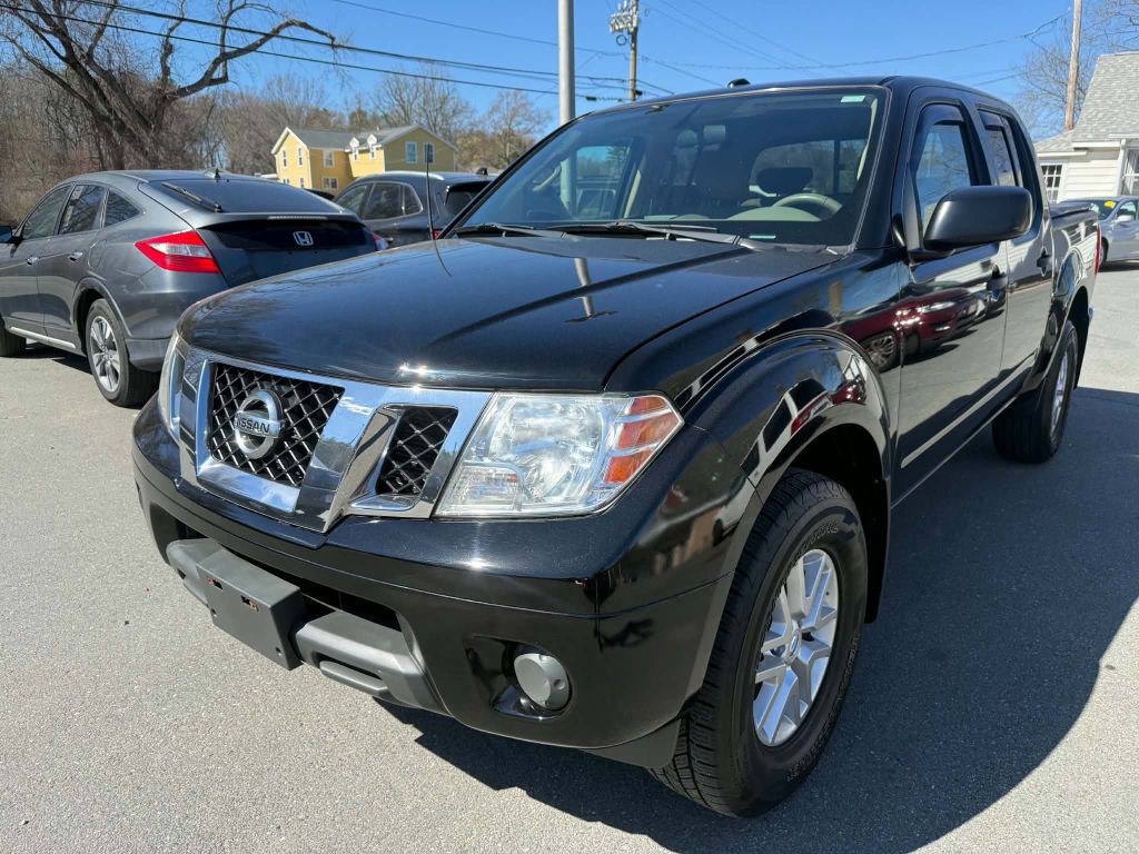 2015 Nissan Frontier Image 3