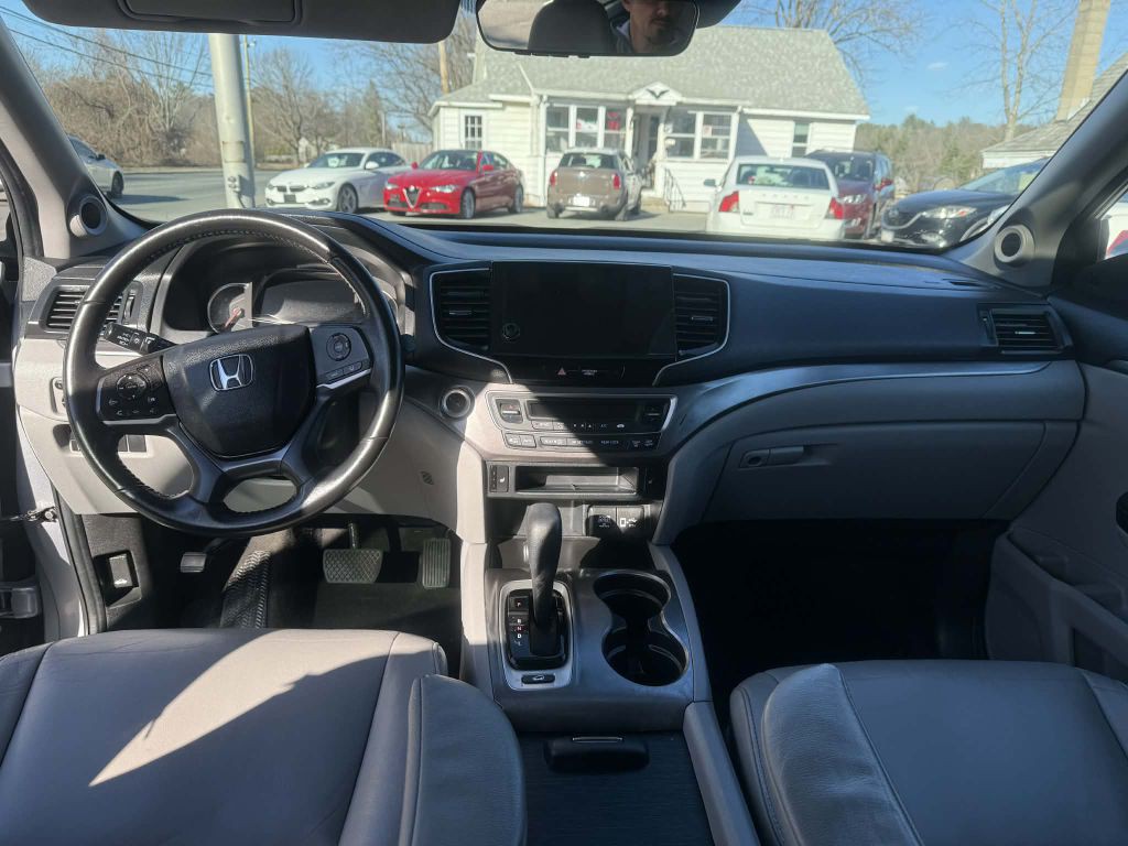 2020 Honda Pilot Image 13