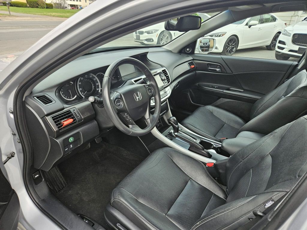 2013 Honda Accord Image 11