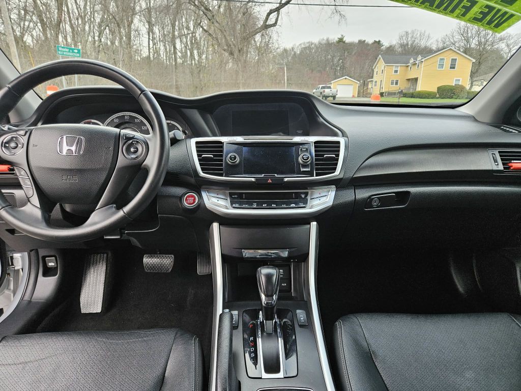 2013 Honda Accord Image 12