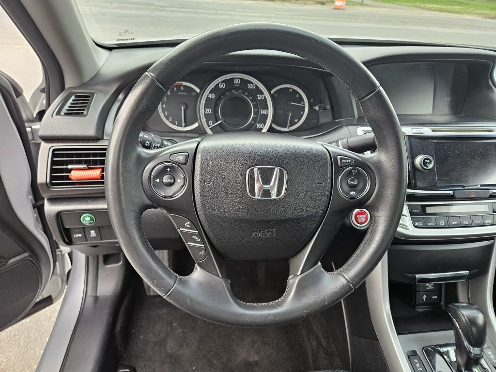 2013 Honda Accord Image 13