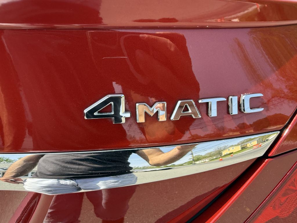 2018 Mercedes-Benz C-Class Image 22