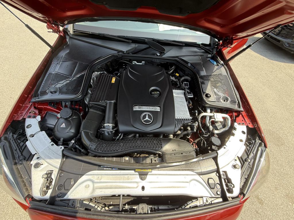 2018 Mercedes-Benz C-Class Image 24