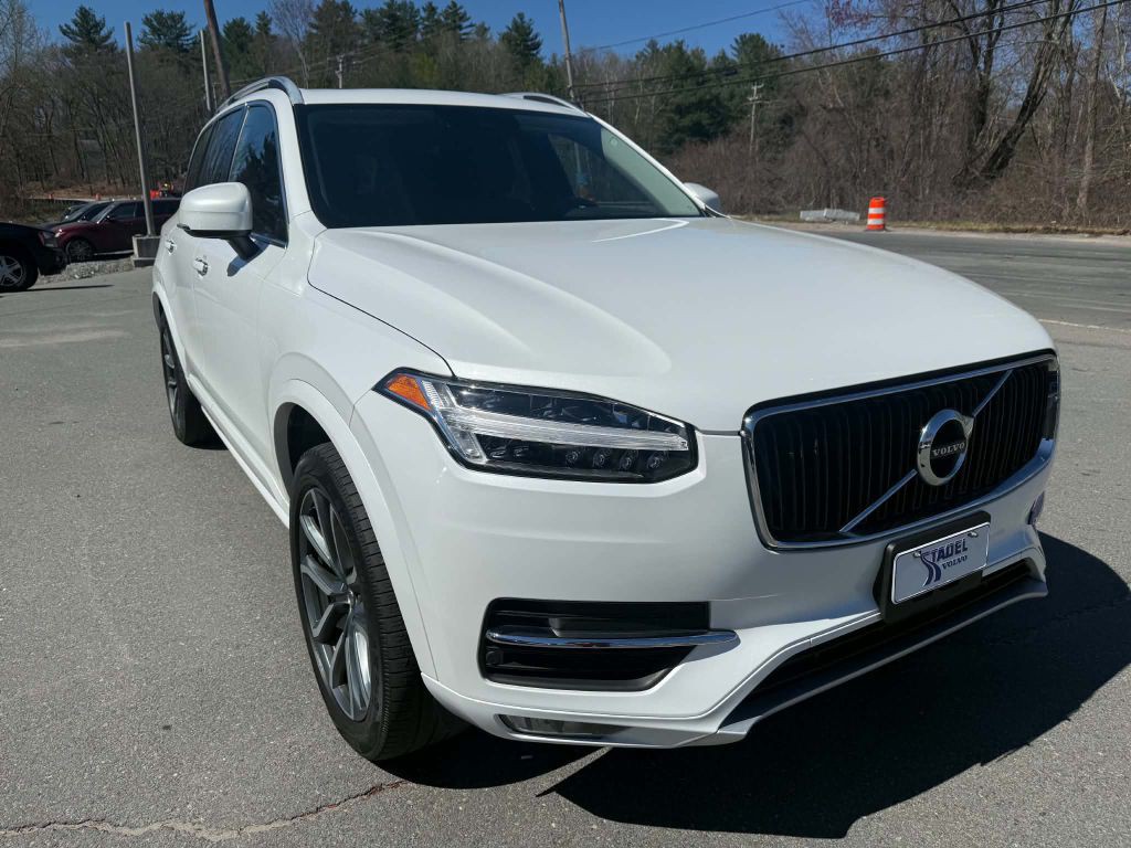 2019 Volvo XC90 Image 1