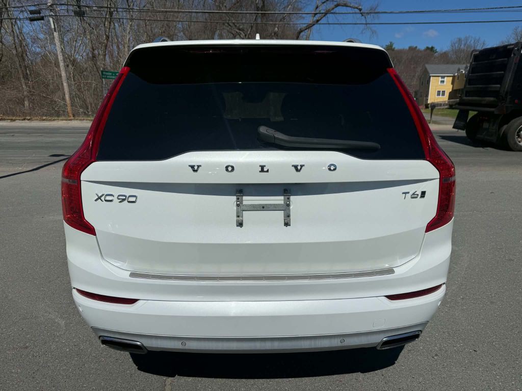 2019 Volvo XC90 Image 6