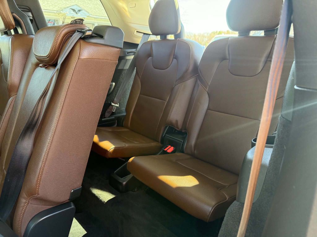 2019 Volvo XC90 Image 12