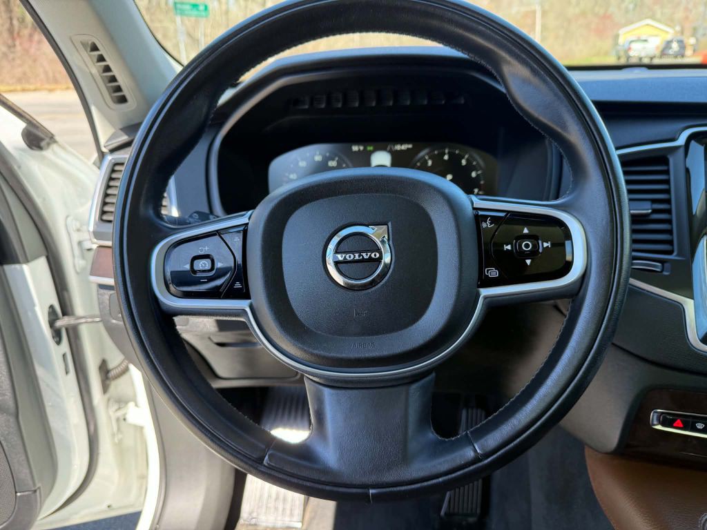 2019 Volvo XC90 Image 15