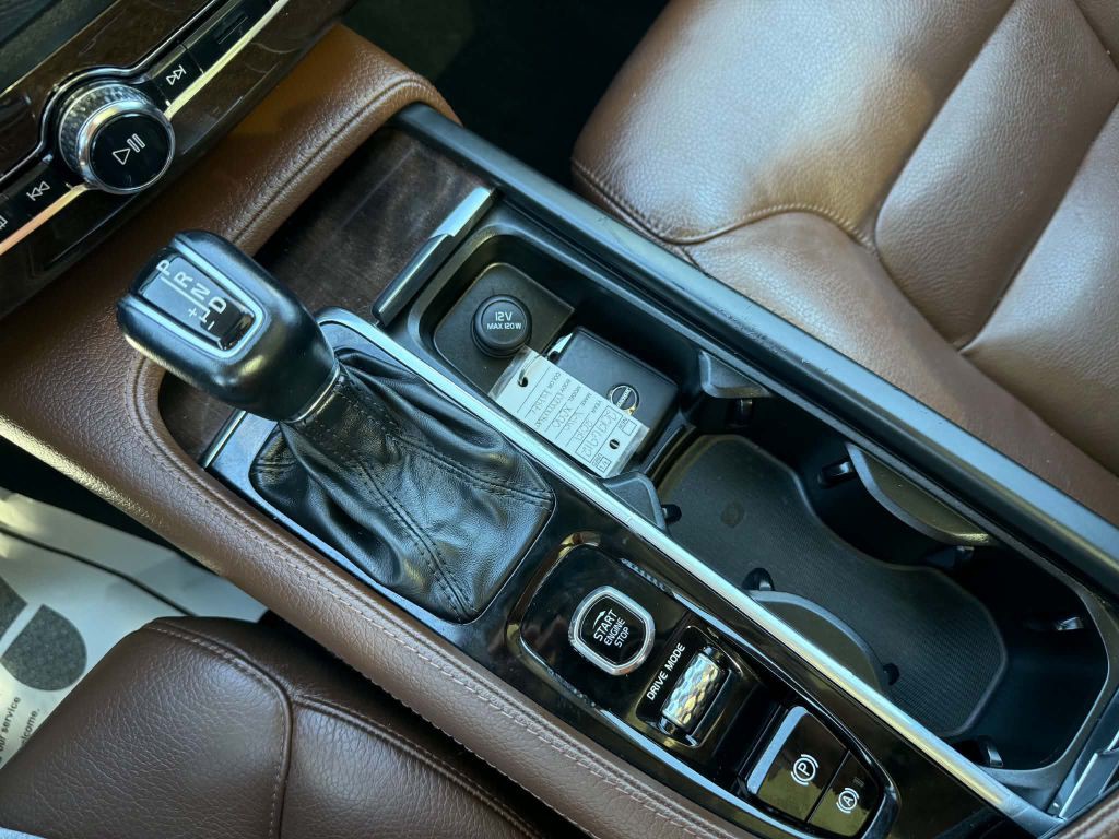 2019 Volvo XC90 Image 20