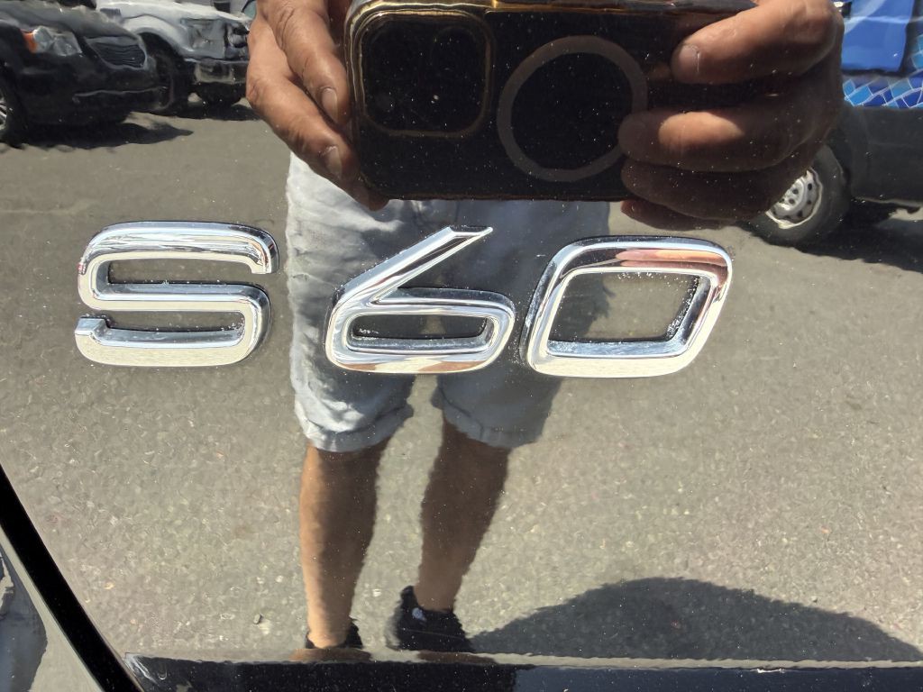 2017 Volvo S60 Image 23
