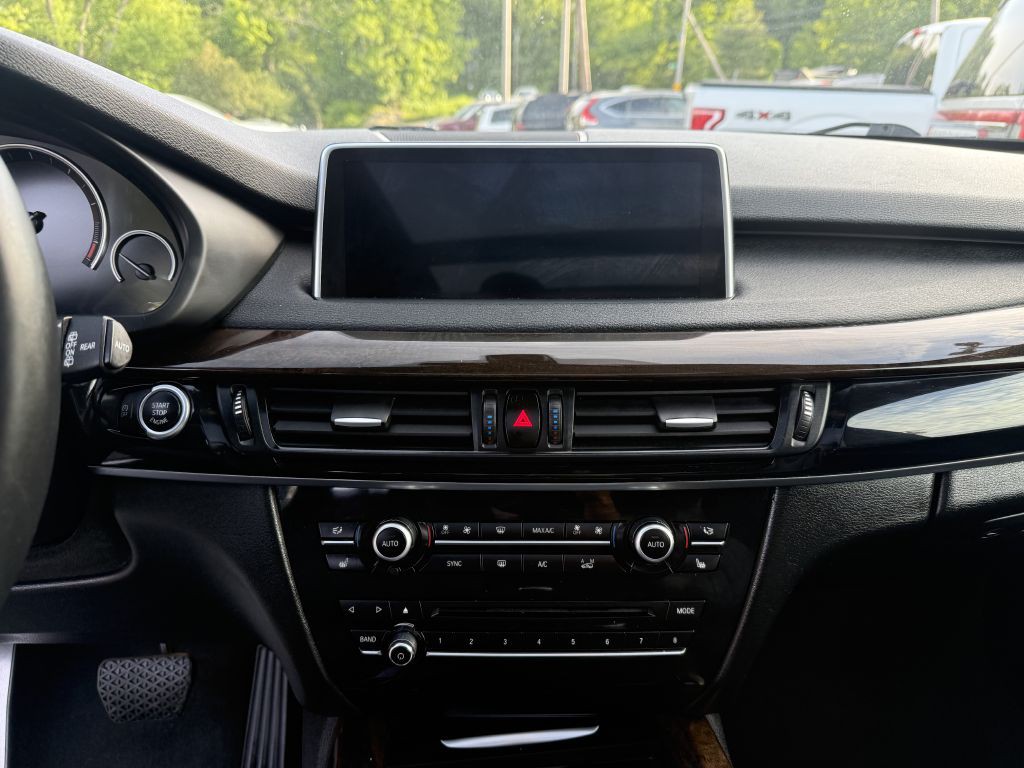 2016 BMW X5 Image 14