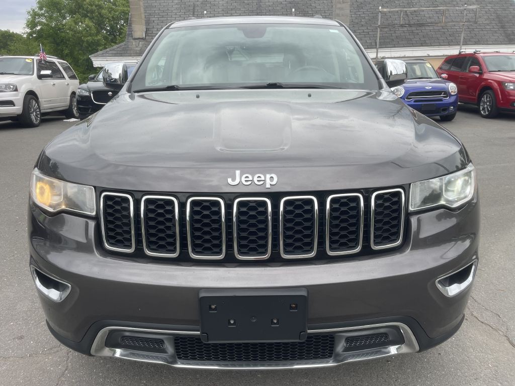 2017 Jeep Grand Cherokee Image 2