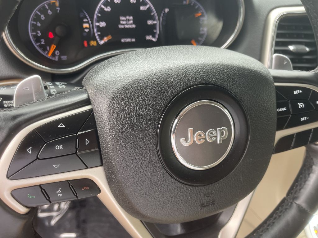 2017 Jeep Grand Cherokee Image 14