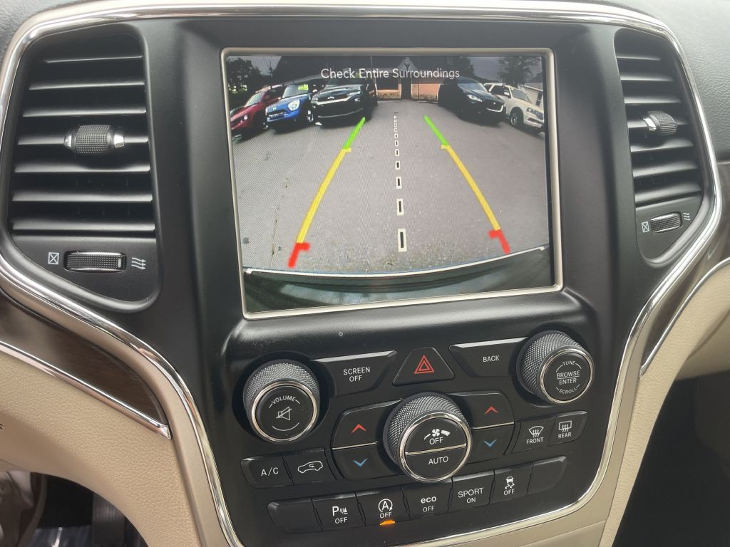 2017 Jeep Grand Cherokee Image 18