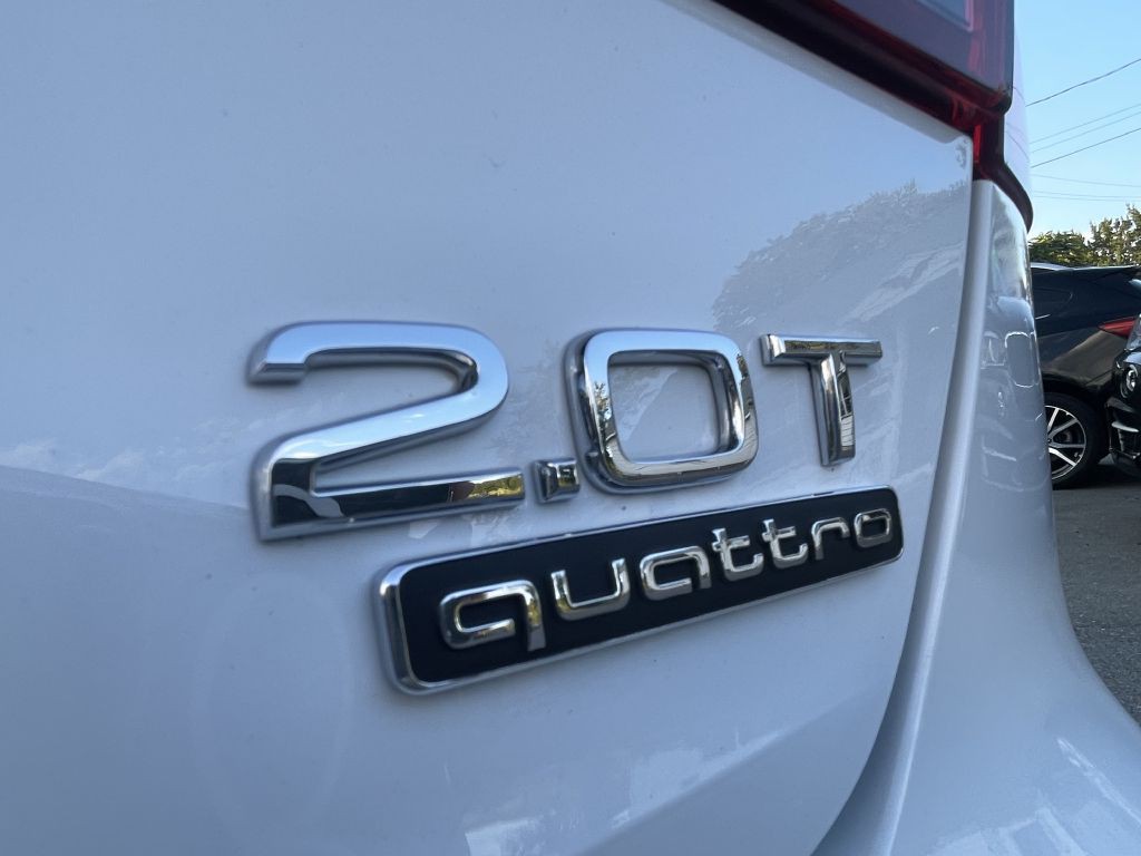 2017 Audi A4 Image 30