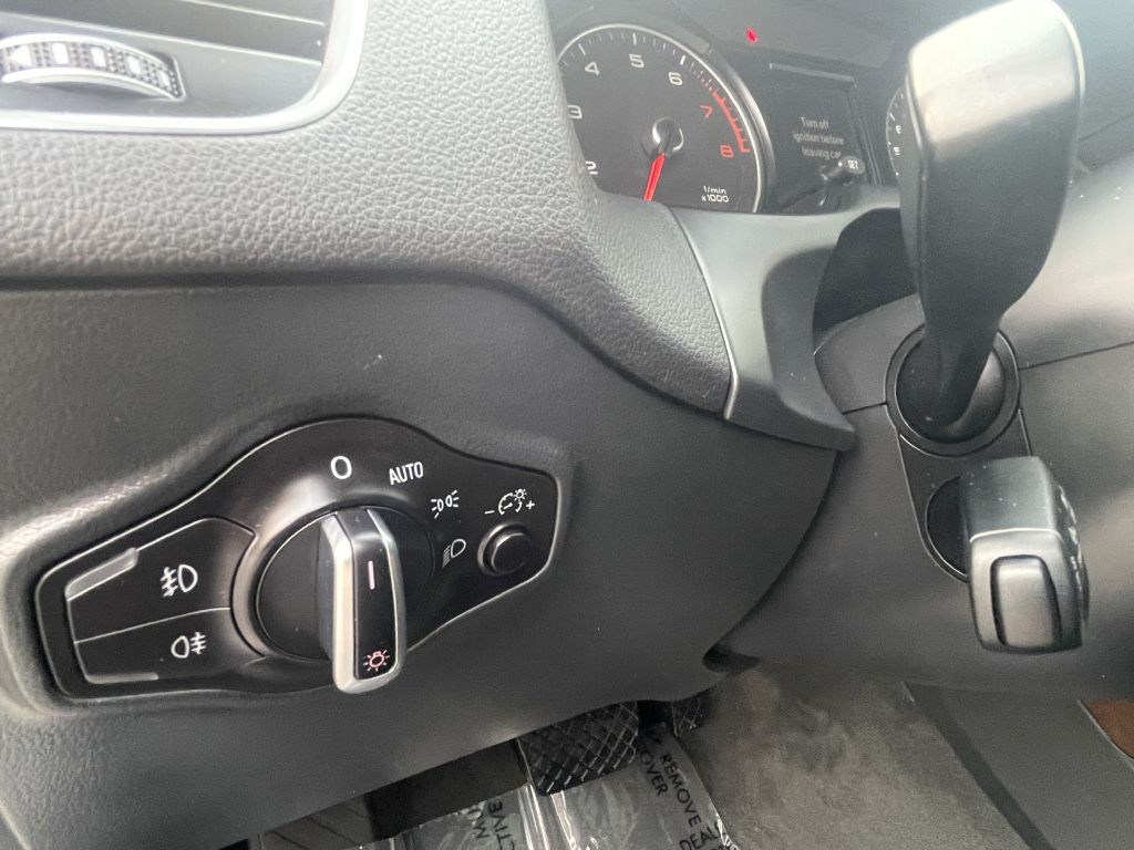 2016 Audi Q5 Image 19