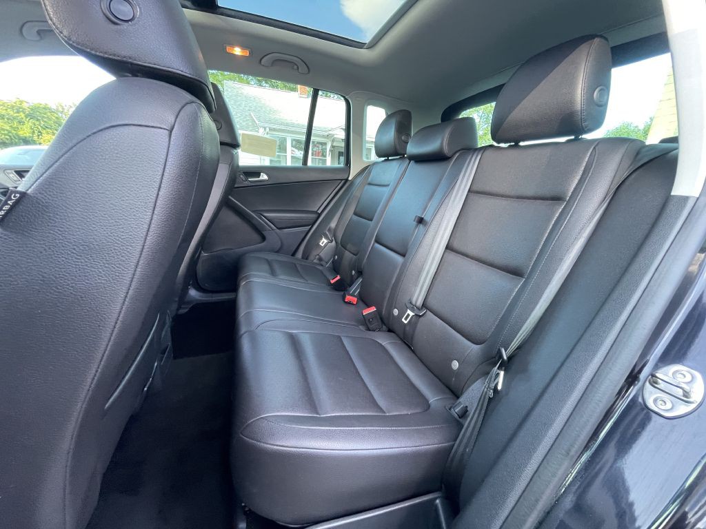2016 Volkswagen Tiguan Image 11