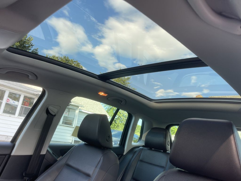 2016 Volkswagen Tiguan Image 25