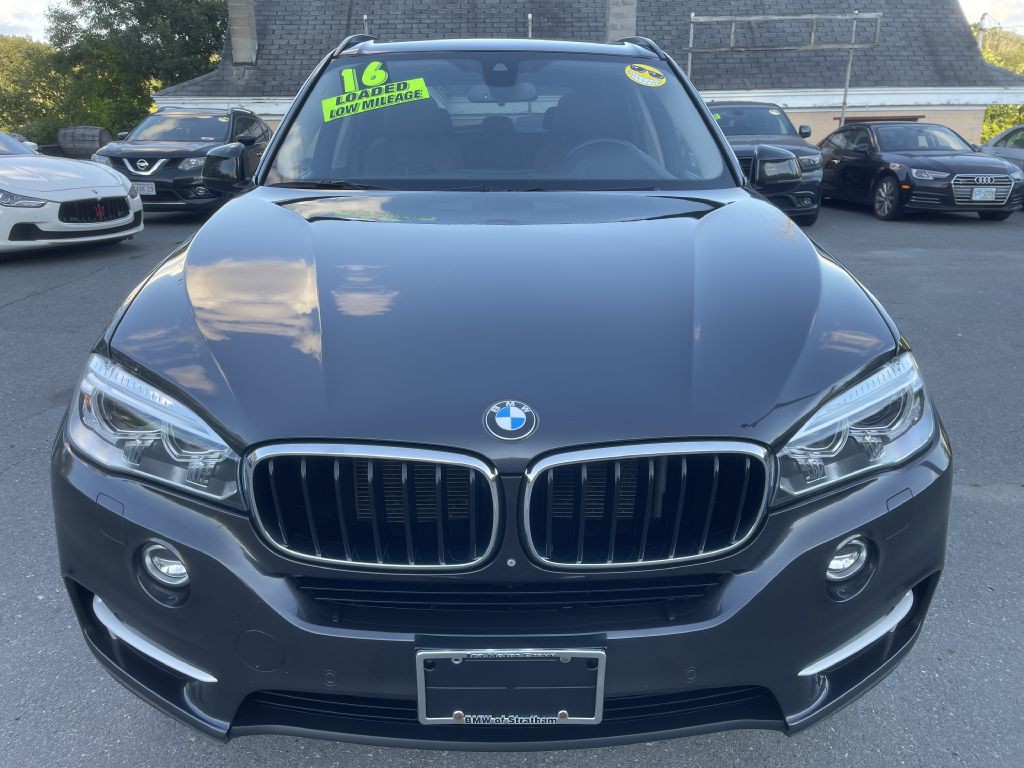 2016 BMW X5 Image 2