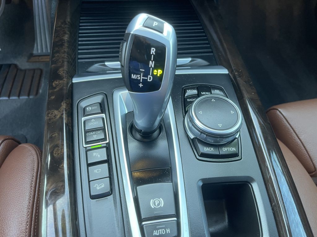 2016 BMW X5 Image 18